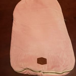 JJ Cole car seat accessory